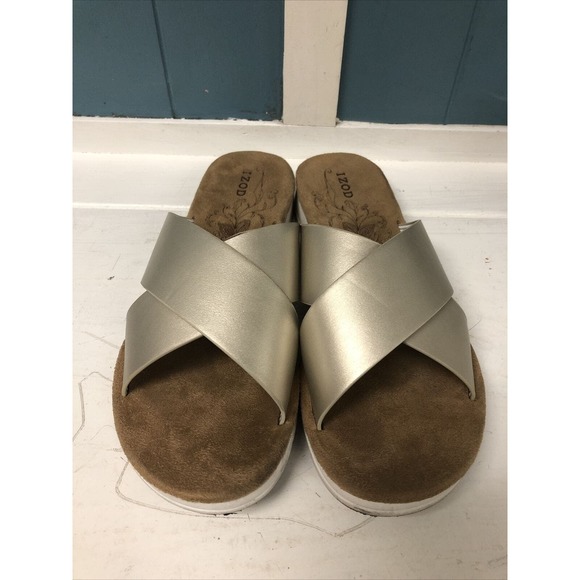 Izod Women's Alyssa Flatform Sandals Gold Size 8 Criss Cross‎ Slides - Picture 2 of 4